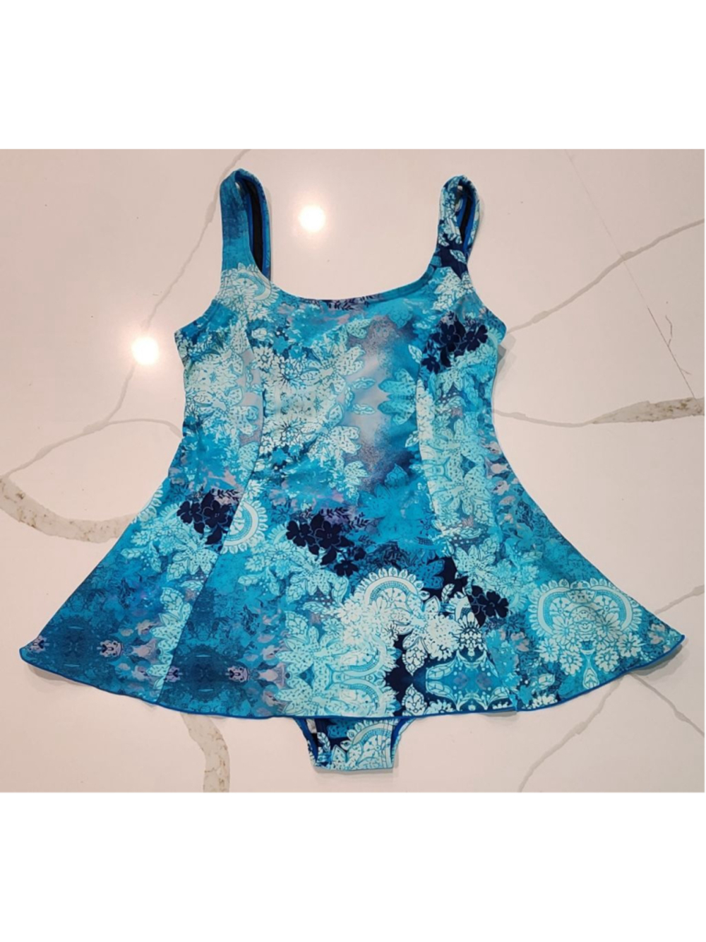 Shore Shapes Swimwear Blue Floral One Piece Swimsuit Size 10 Built-in Bra Skirt